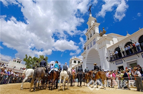 五月:西班牙节日的盛宴