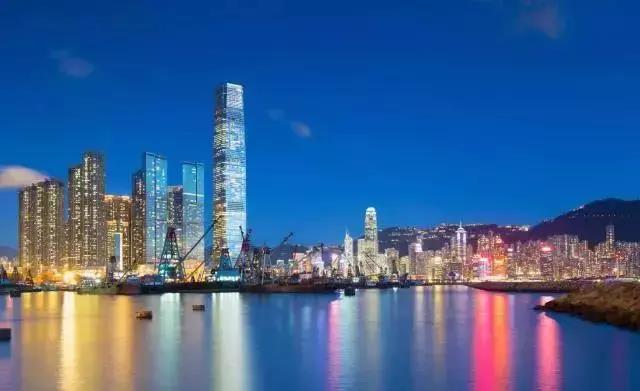 香港优才计划“2+3+3”与“2+6”两种续签方式究竟有何区别？