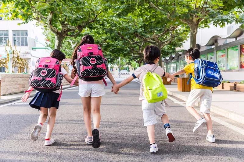 内地新来港孩子如何顺利升读香港中学？