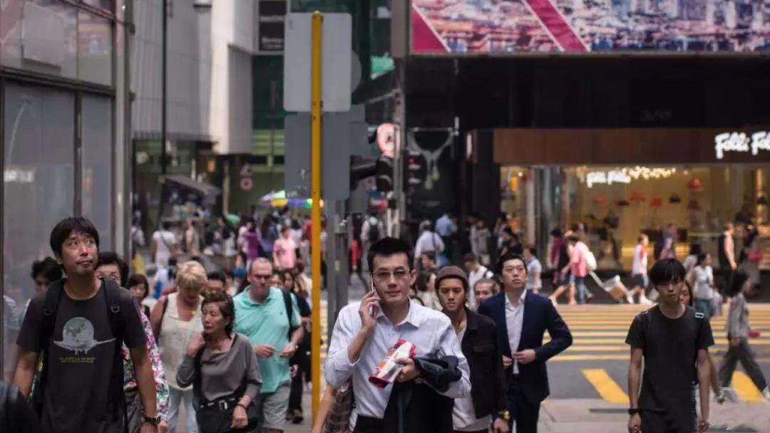 港府又发钱了！100亿惠济港人，作为优才的你有没有福利呢？