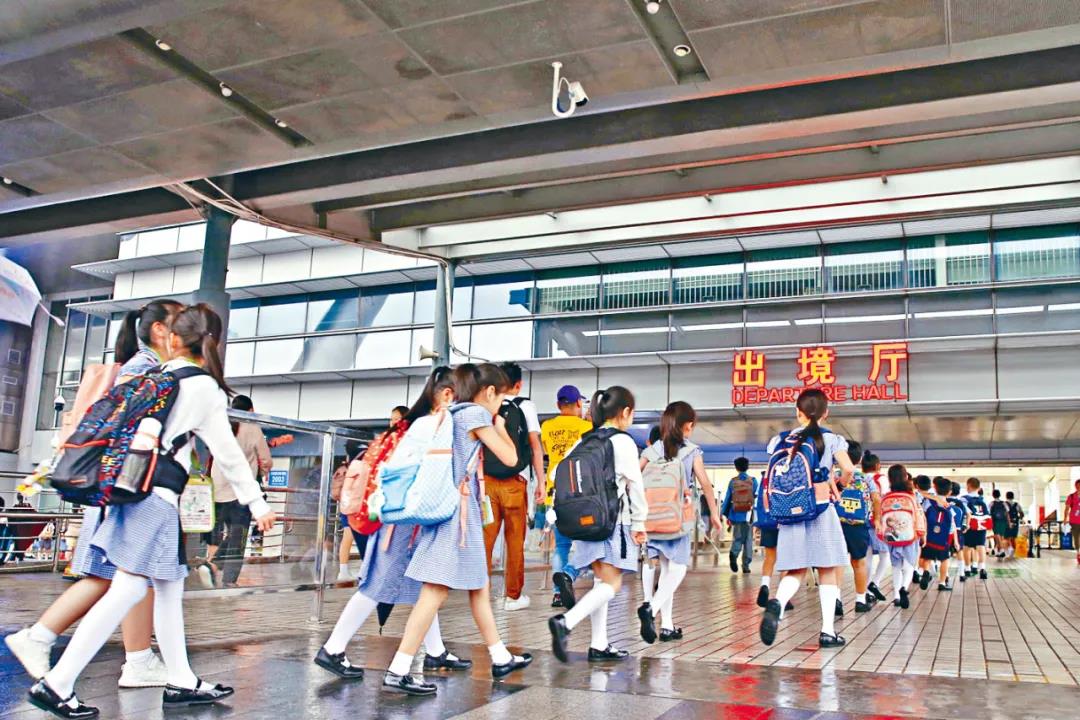 这部分跨境学生，本学年不用回港复课了