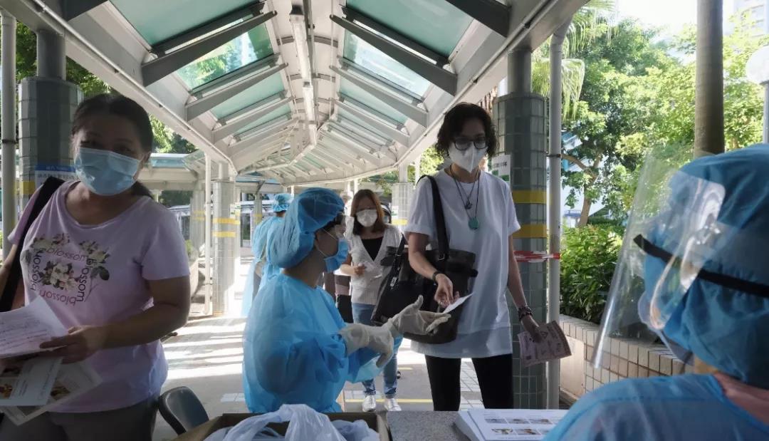 香港终于来救兵了！中央支援香港750万人“全民检测”，试剂、医护、方舱、费用全安排！