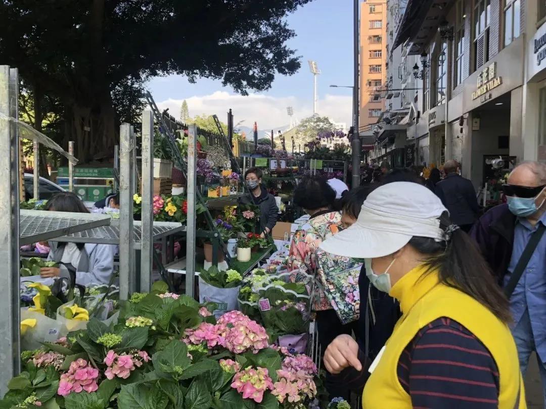 香港疫情近况，这些地方人真多！这些地方已成封区