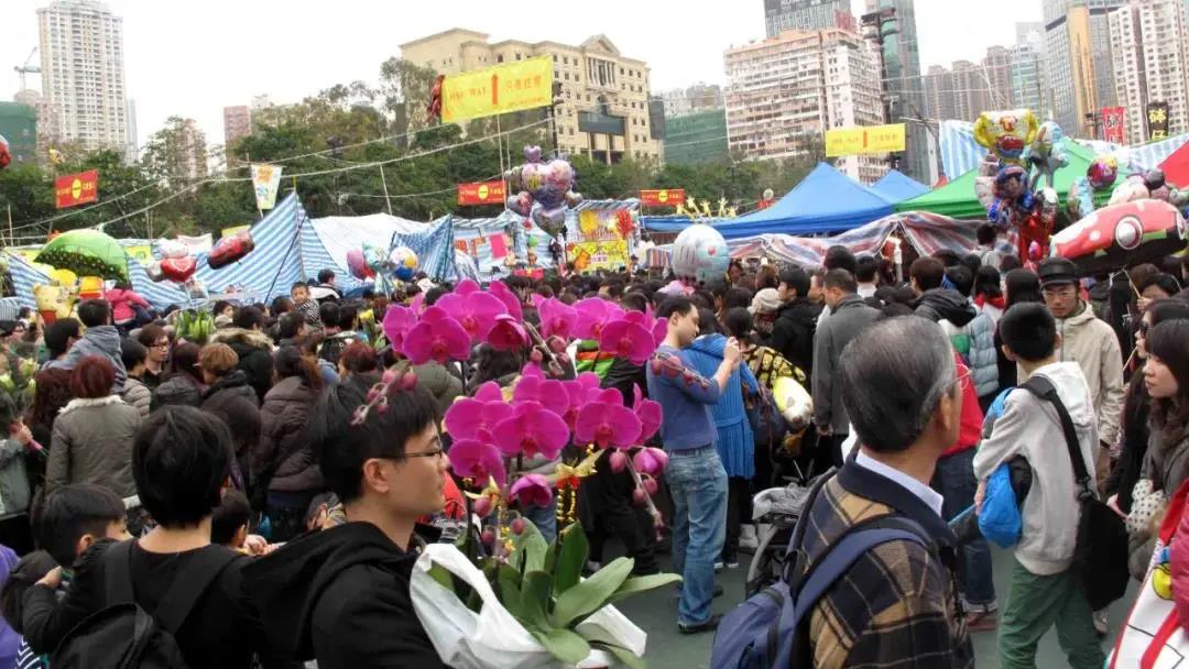 香港疫情近况，这些地方人真多！这些地方已成封区