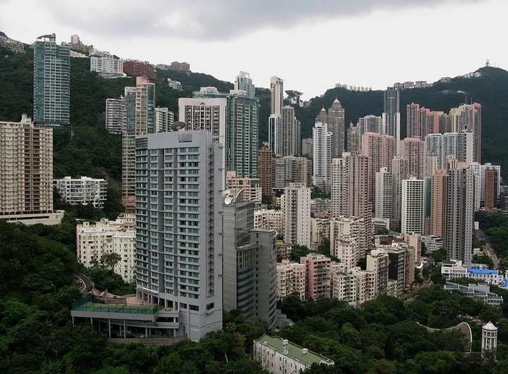 香港到底有多大，为什么开发新区、填海造陆都困难重重？