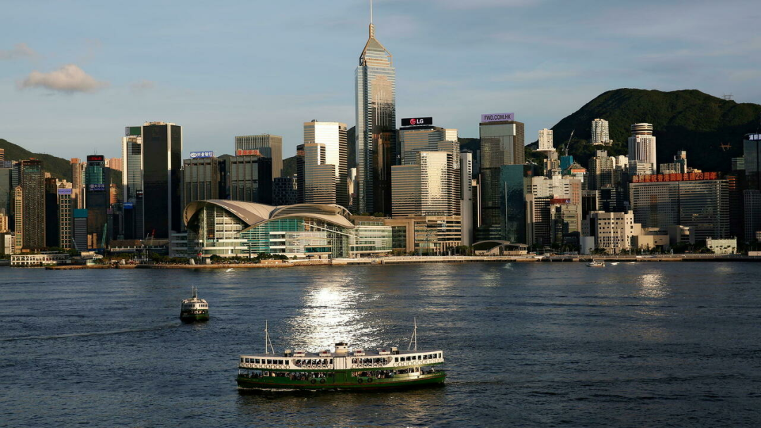 香港「生活正常度」回到疫情前水平，在50多个国家和地区中排名第一！