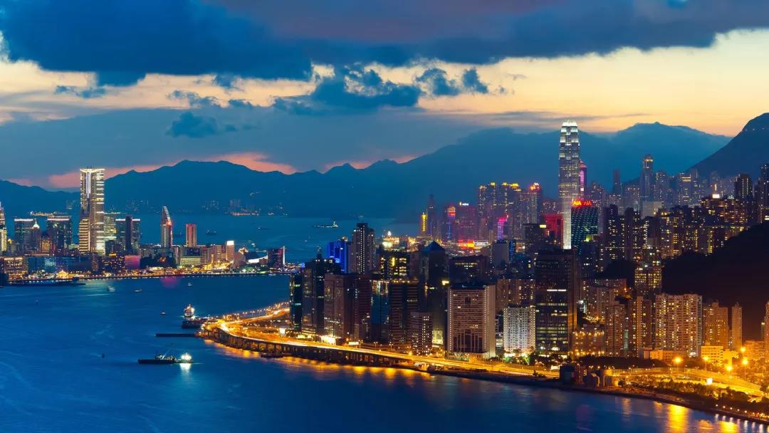 为什么越有钱的人，越想要香港身份？