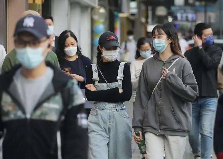 从内地被辞退后，我跑到香港做了五年程序员！