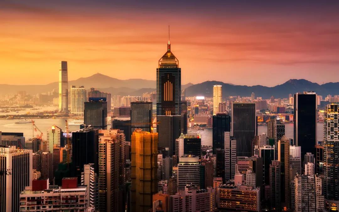 2022年想要全家拿到香港身份需要怎么做？
