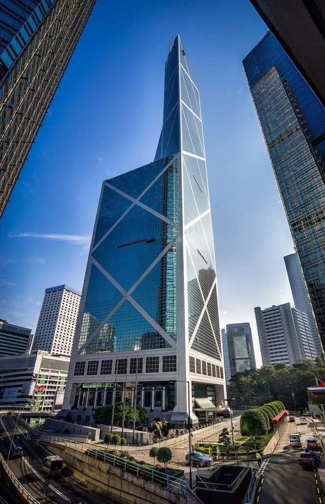 中资企业占领中环，变迁的城市天际线，隐藏了香港的城市发展史