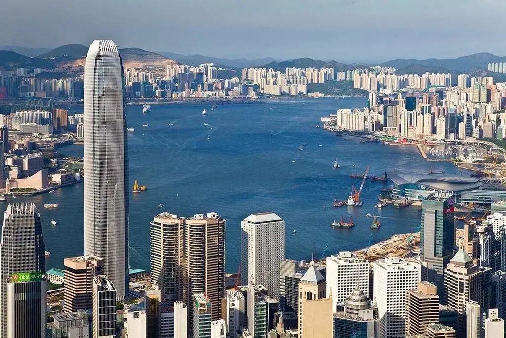 个人条件申请不了优才，如何用10天拿到香港身份？