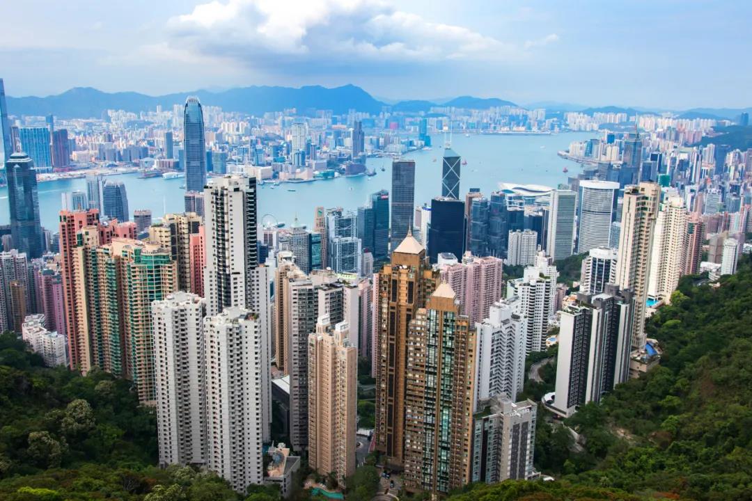 为什么很多人都渴望有个香港身份？香港身份优势知多少？
