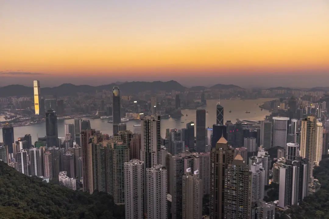 2023年拿香港签证、身份证、护照，各阶段都能享受哪些优势福利？