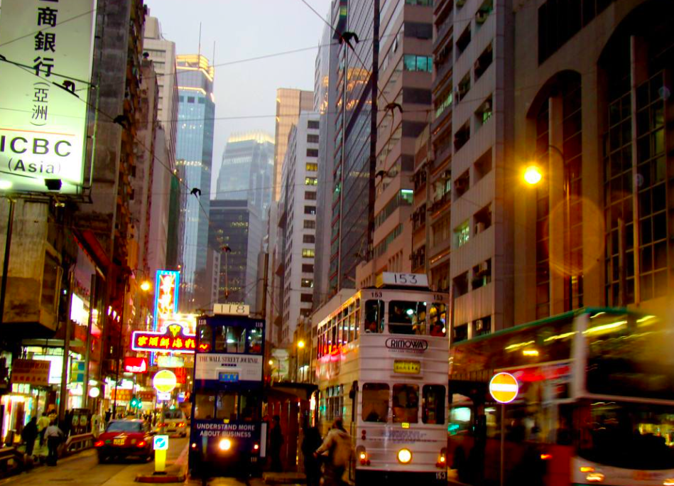 很多拿着内地一线城市户口，为什么还要办理一个香港身份？