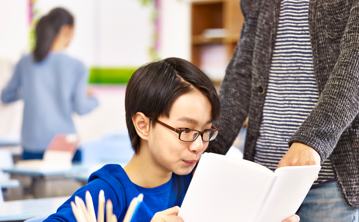 现在申请香港优才计划，子女上学政策和优势都有哪些？