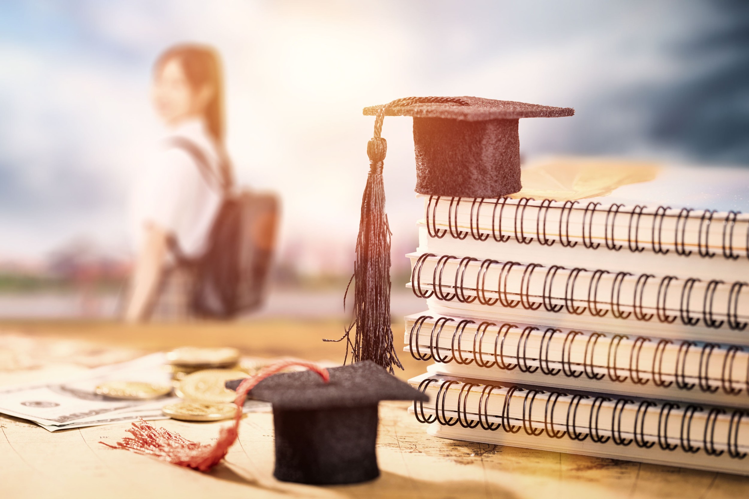 在香港留学读1年研究生=提升学历+拿香港身份！来看看2026年1月入学有哪些港硕专业？附香港IANG续签攻略！