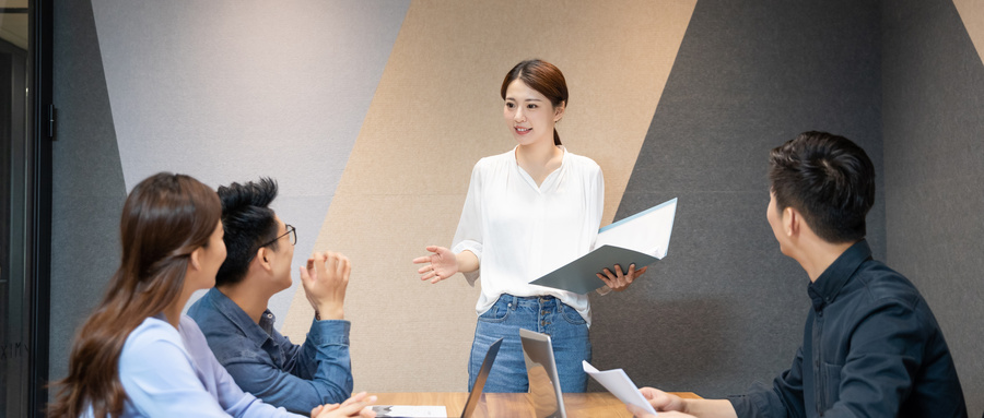 5000元租香港核心地段共享办公室？配套齐全+政策合规，新港人续签福音！