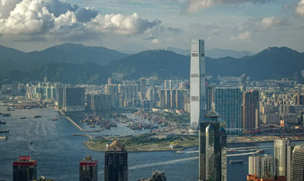 2025香港公司注册政策红利深度解析：注册流程、开户费用、身份续签