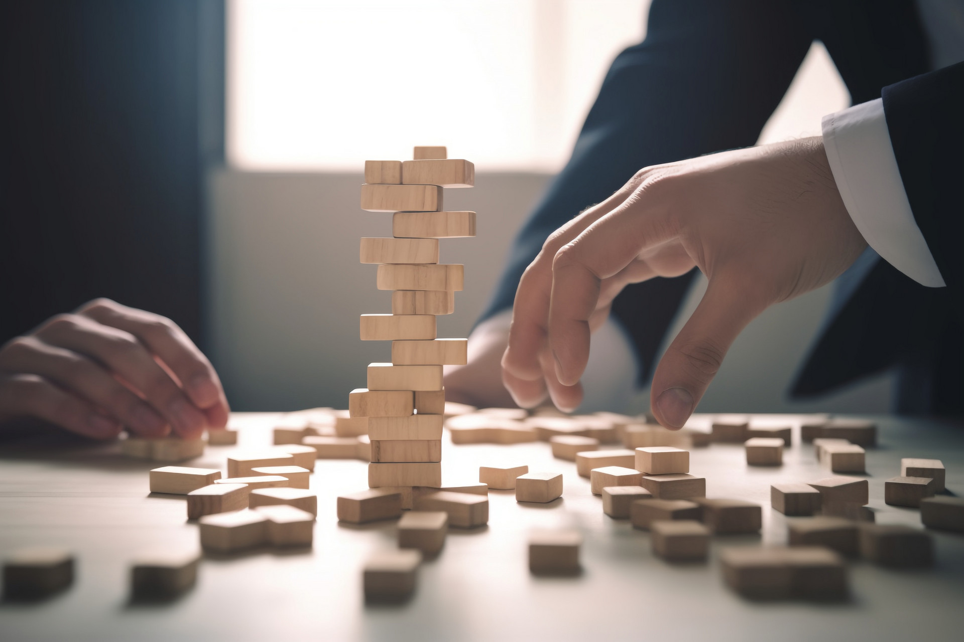 香港优才计划续签避坑全攻略：解读材料+居住+收入+工作要求4方面细则，踩坑将断签！